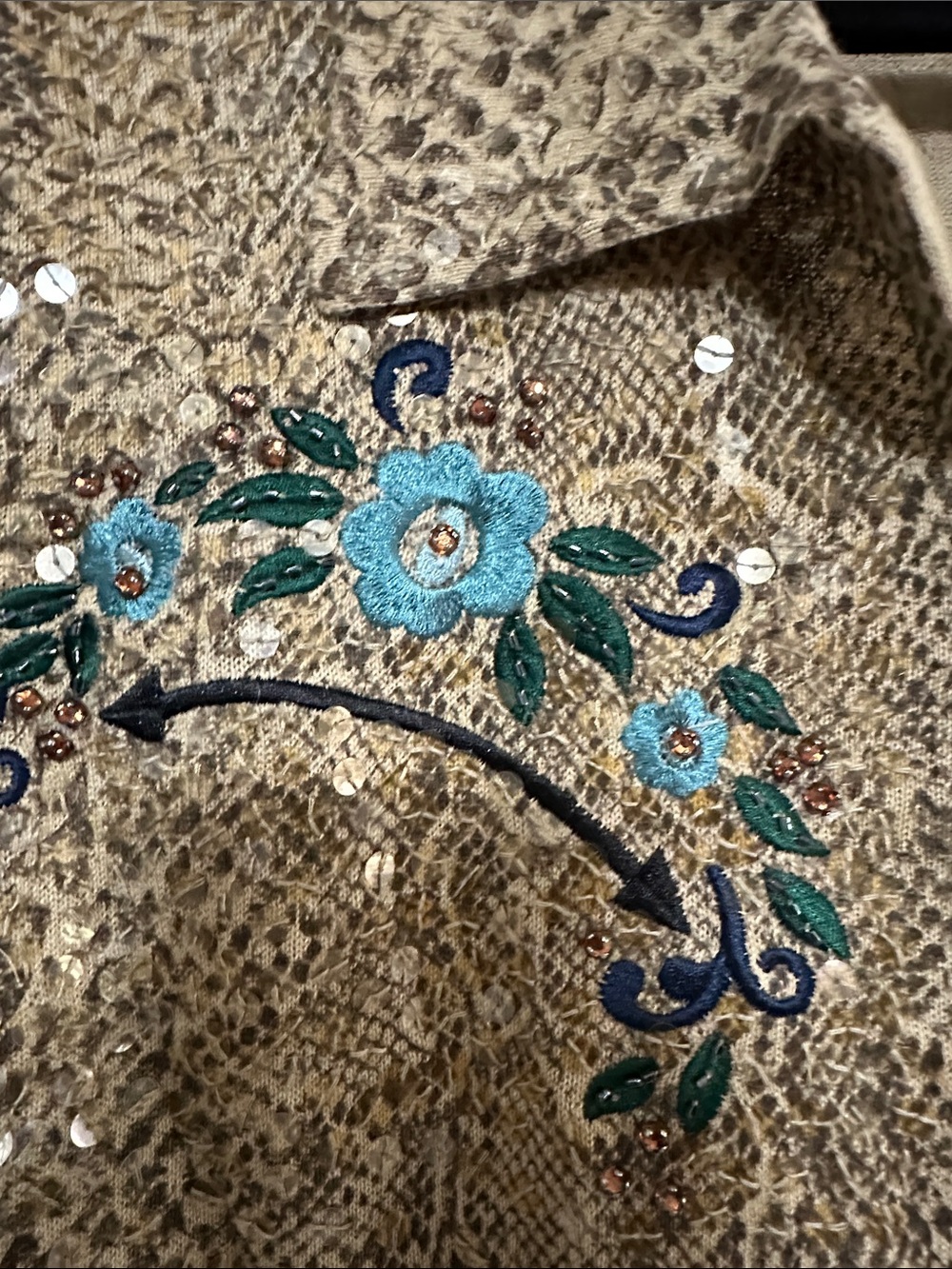 Double D Ranch Tan Snakeskin Western Shirt with Teal Floral Embroidery L - Picture 3 of 10